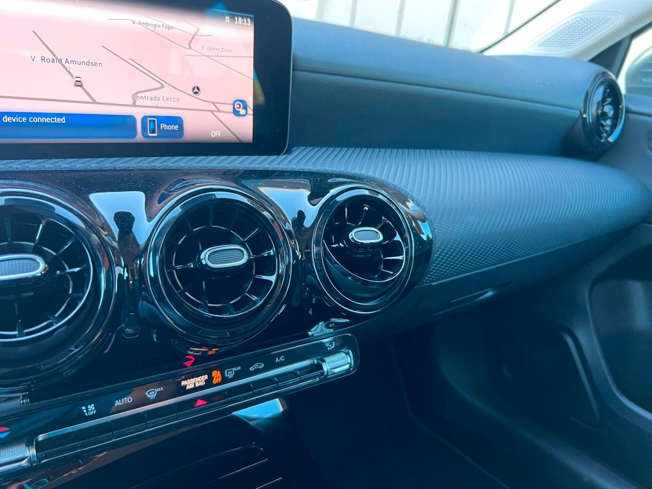 Mercedes-benz A 180 d Automatic AMG Line Advanced Plus -2025