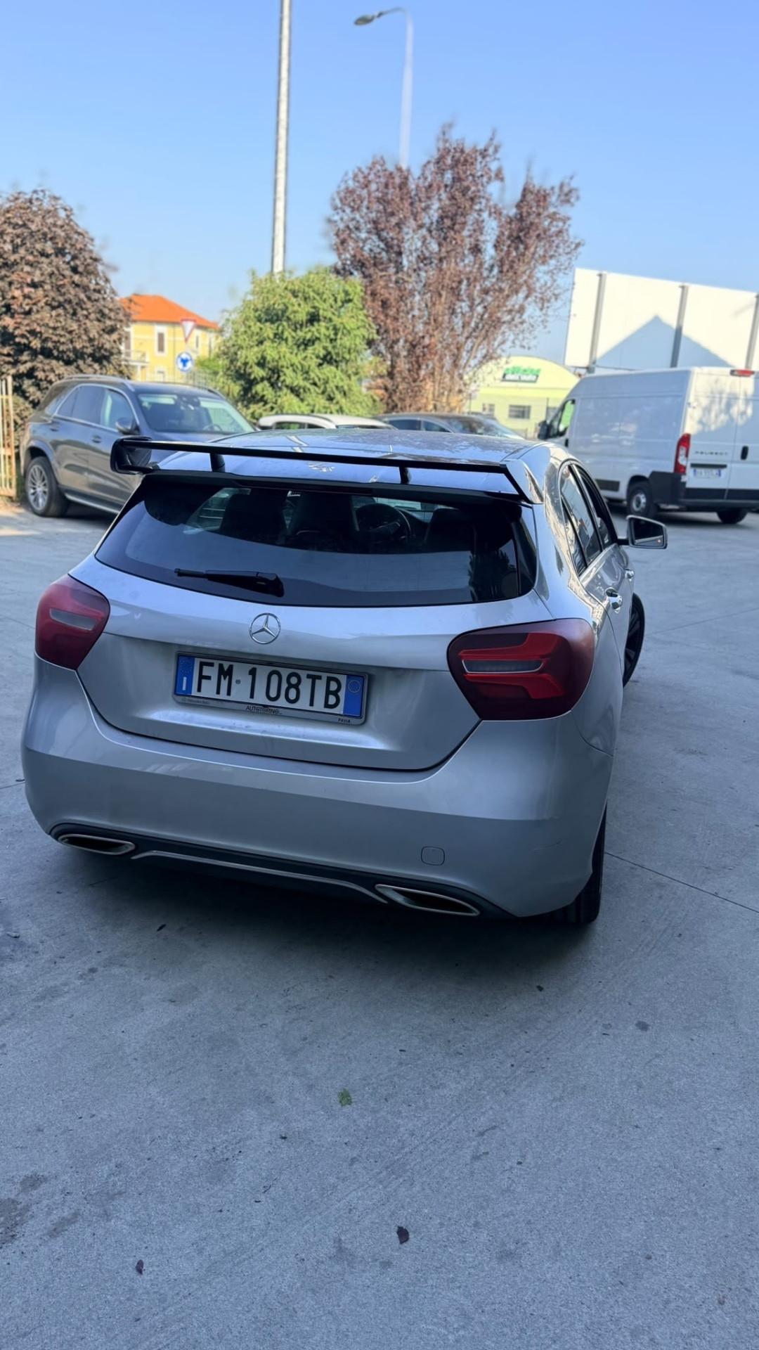 Mercedes-benz A 180 d Automatic Premium