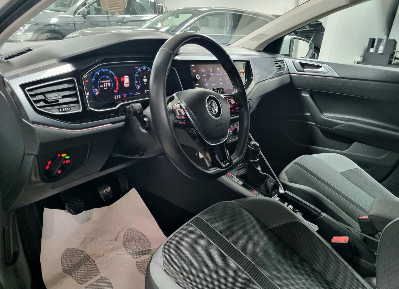 VOLKSWAGEN POLO 1.0 TSI 5p. R-LINE