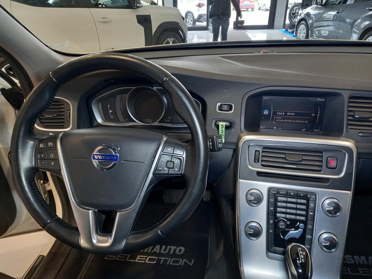 Volvo V60 Cross Country UNICO PROP