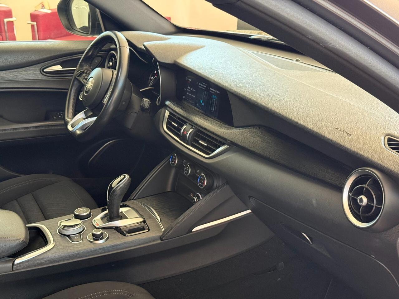 Stelvio 2.2 Turbodiesel 190 CV AT8 Q4 Business