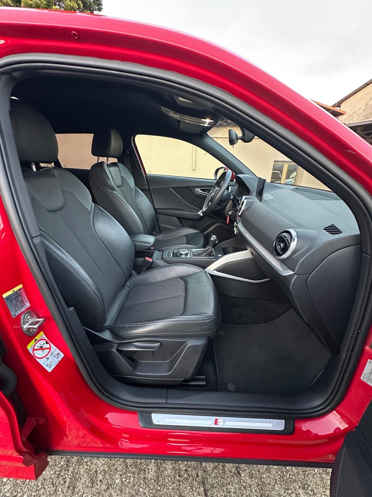 Audi Q2 35 TDI S tronic line Edition