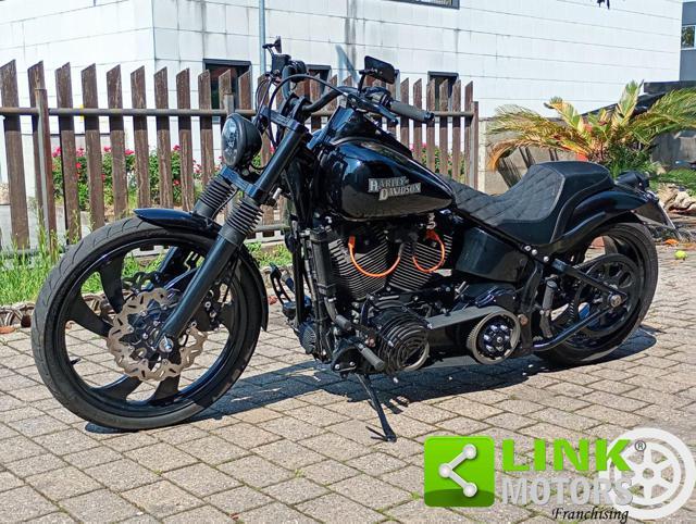 HARLEY-DAVIDSON FXSTB Night Train Special Screamin Eagle