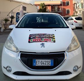 Peugeot 208 1.2 Gpl Allure 82 Cv