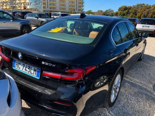 BMW 520 Serie 5 G30 2020 Berlina 520d mhev 48V Luxury auto