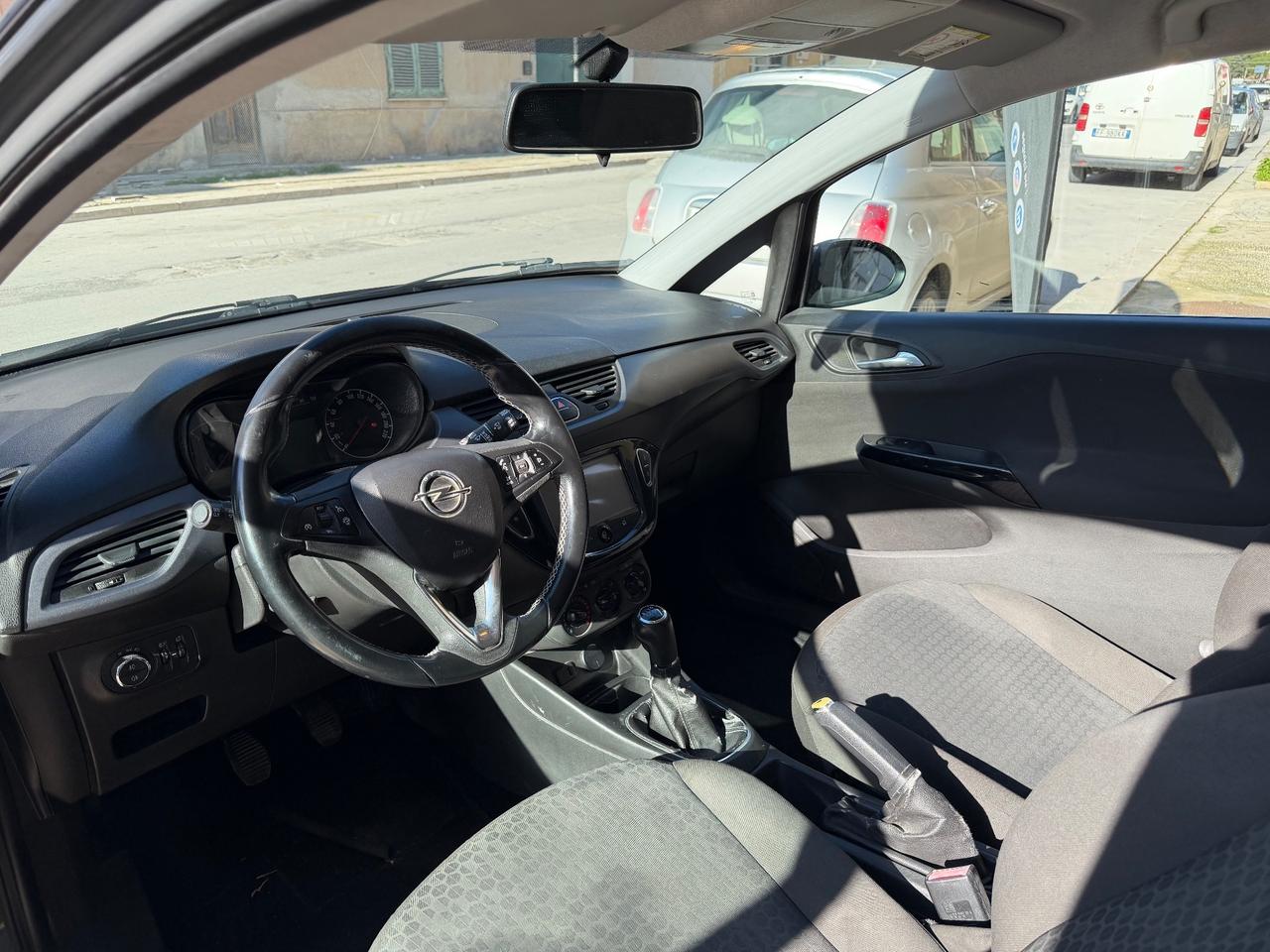 Opel Corsa 1.2 69 CV 3 porte