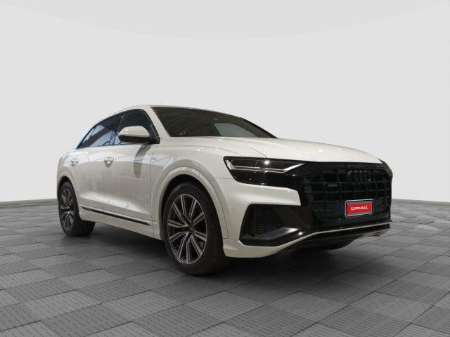 AUDI Q8 Q8 50 TDI 286 CV quattro tiptronic Sport