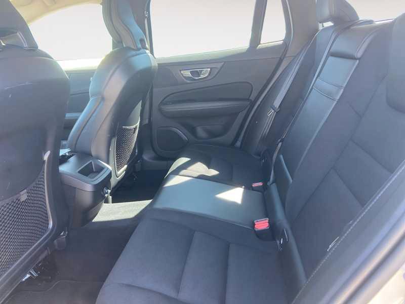 VOLVO V60 Cross Country 2.0 d4 Pro AwD GearTr.