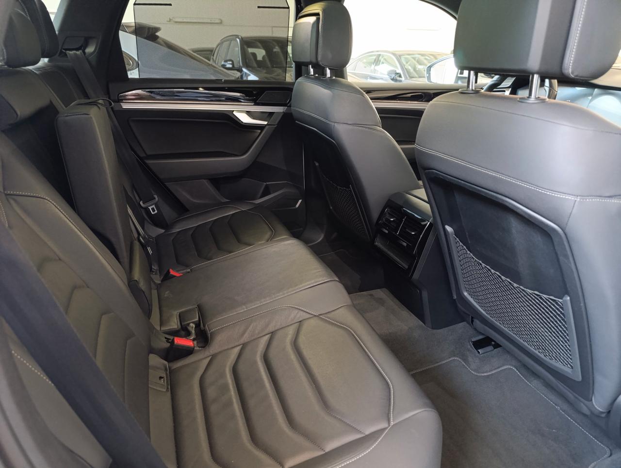Volkswagen Touareg 3.0 V6 tdi Advanced R-Line Exterior Pack 231cv tiptronic