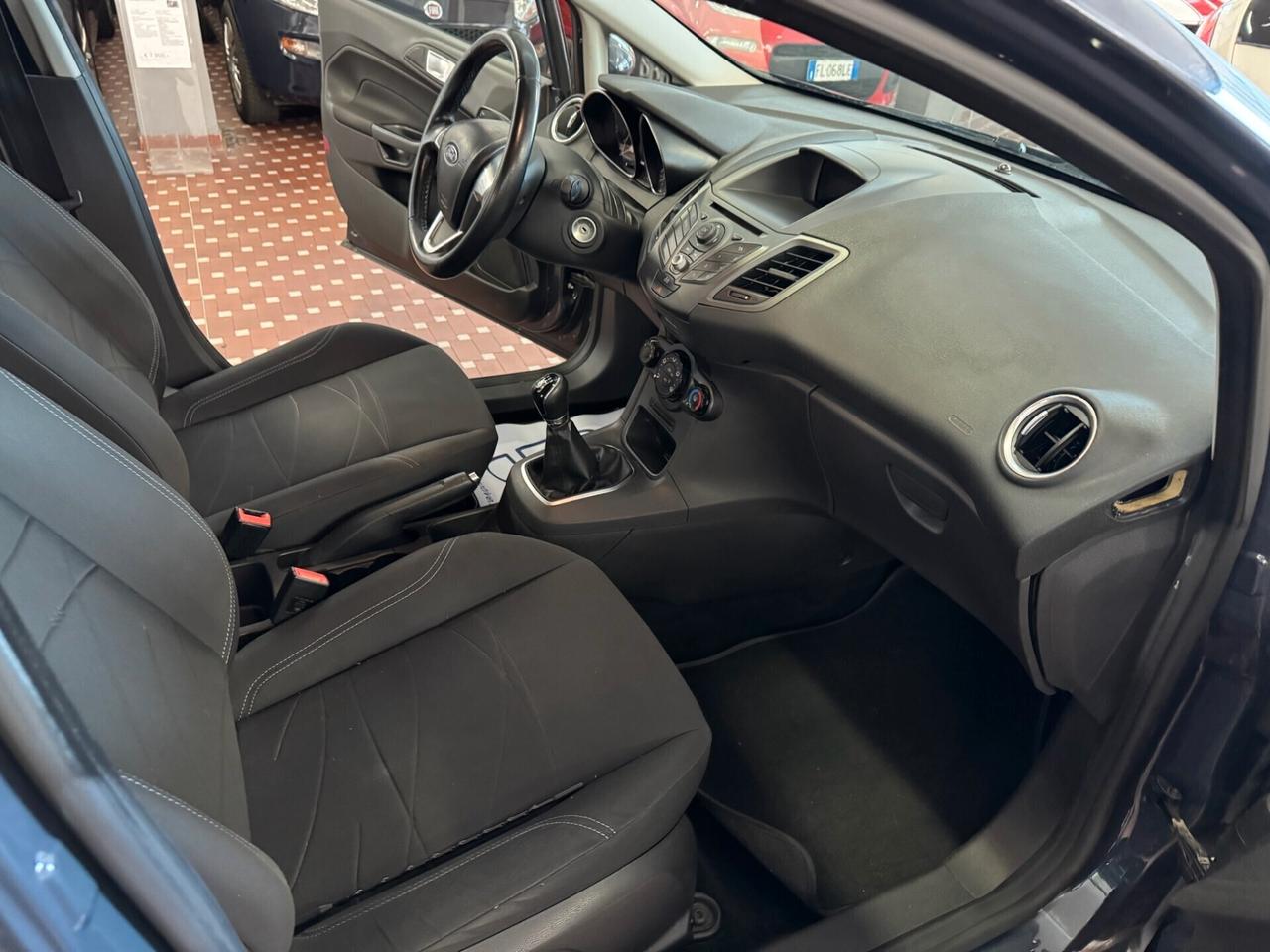Ford Fiesta 1.2 60CV 5 porte - UNICO PROPRIETARIO