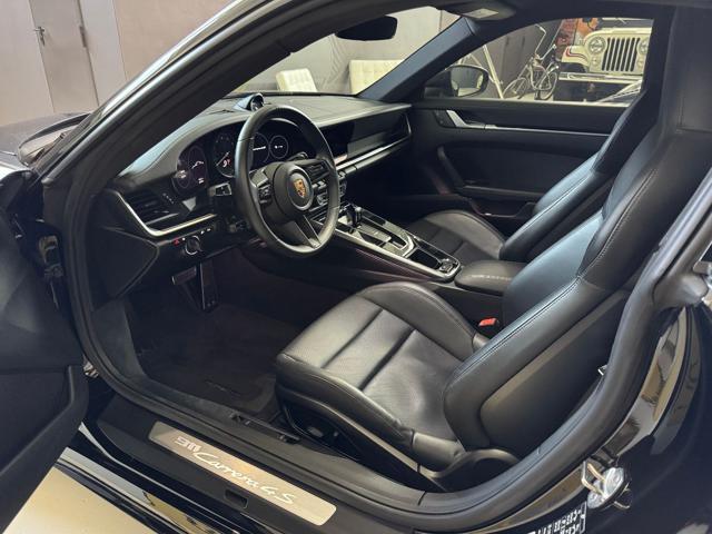 PORSCHE 992 Carrera 4S UNIPRO. - SPORT CHRONO - SPORT DESIGN