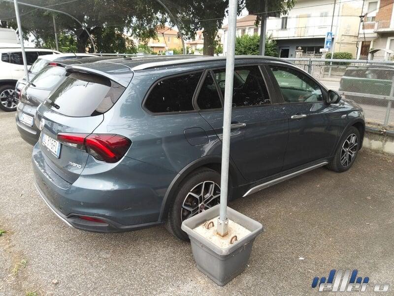 FIAT Tipo STATION WAGON MY24 SW 1.5 HYBRID CROSS