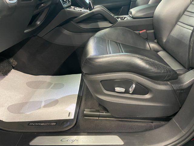 PORSCHE Cayenne Coupé 3.0 V6