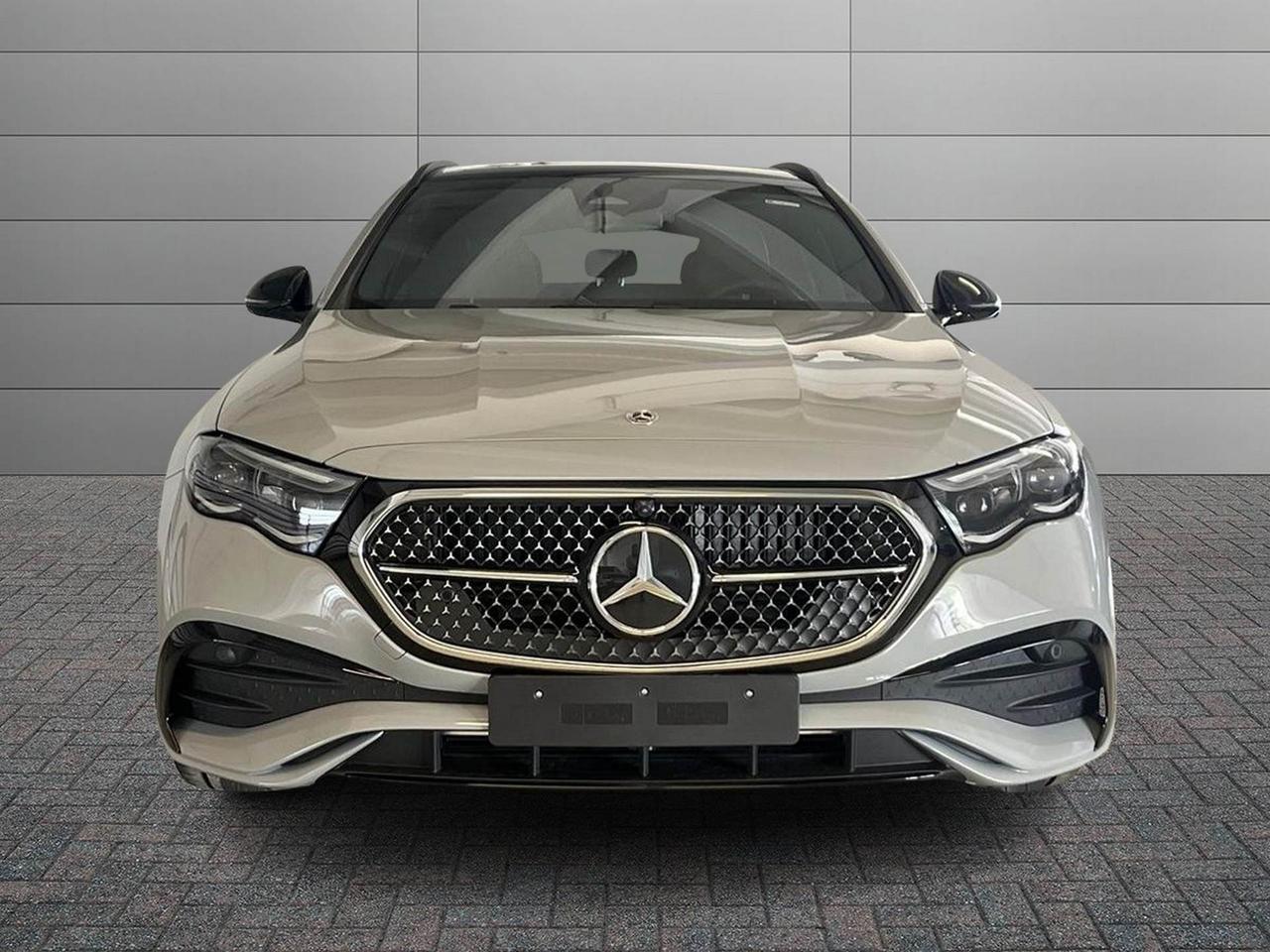 Mercedes-Benz E 220 d 4MATIC Station Wagon