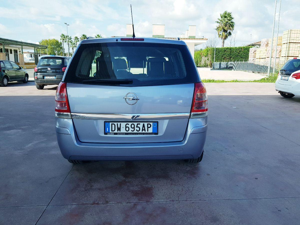 OPEL - Zafira