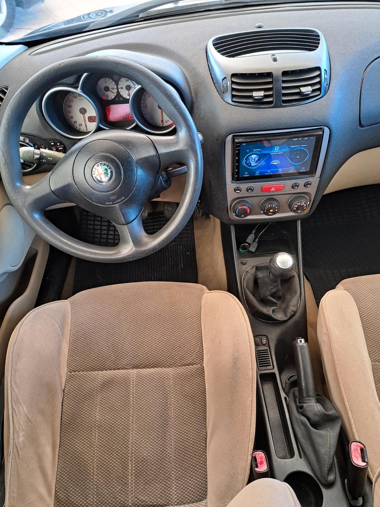 Alfa Romeo 147 1.9 JTD 115 CV 3p. Distinctive