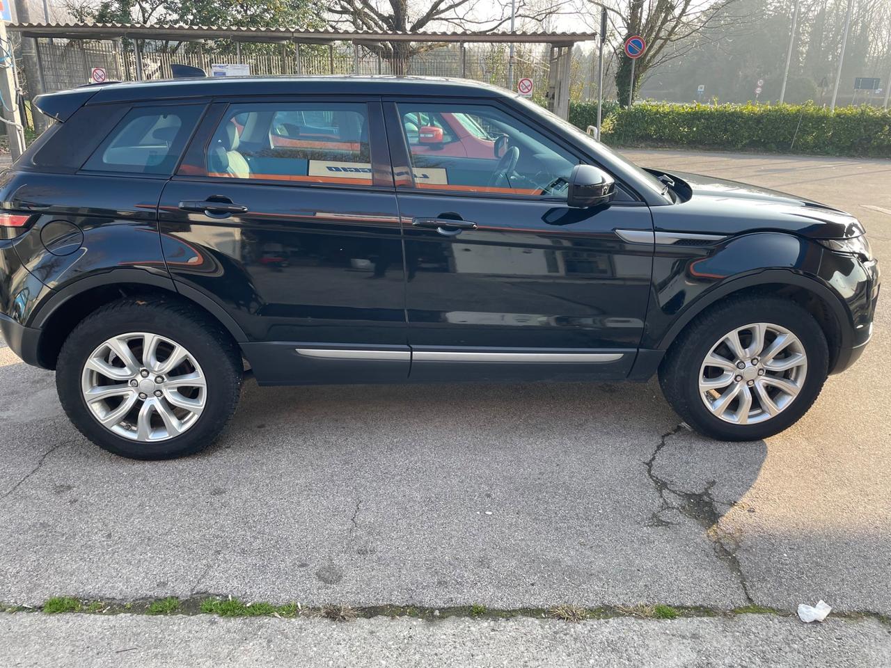 Land Rover Range Evoque 2.0 TD4 150 CV 5p. SE Dynamic