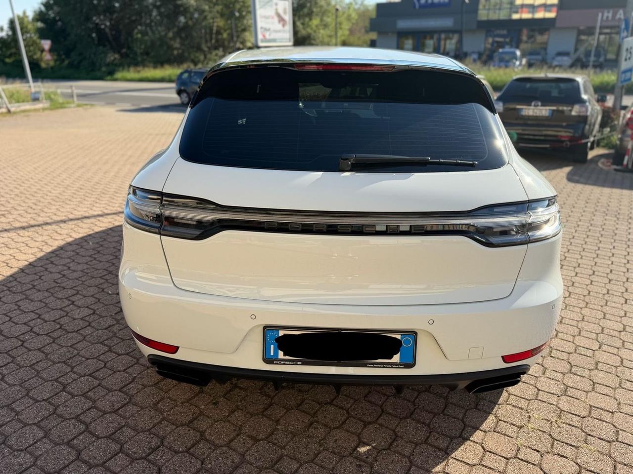 PORSCHE MACAN 2.0 BENZINA