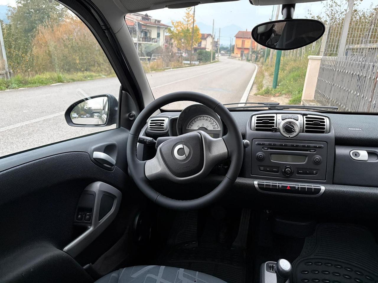 Smart ForTwo 1.0 MHD 71CV coupé pulse