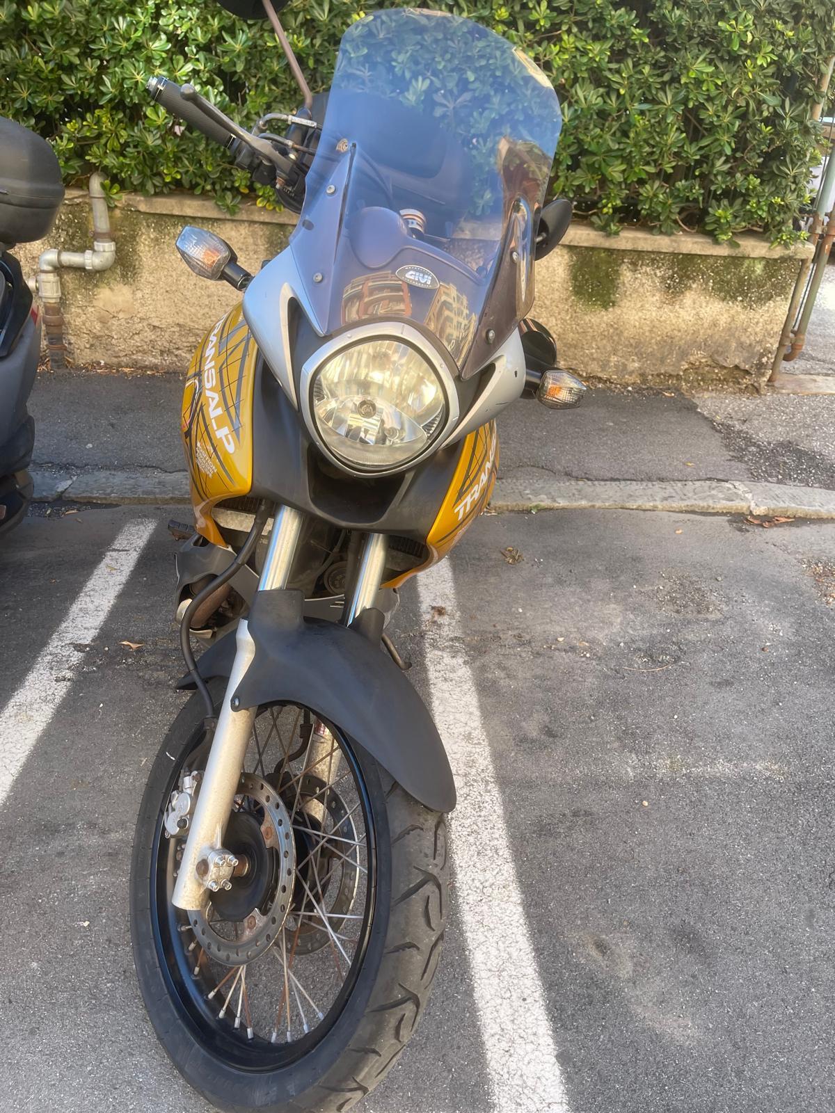 Honda Transalp XL 700 V