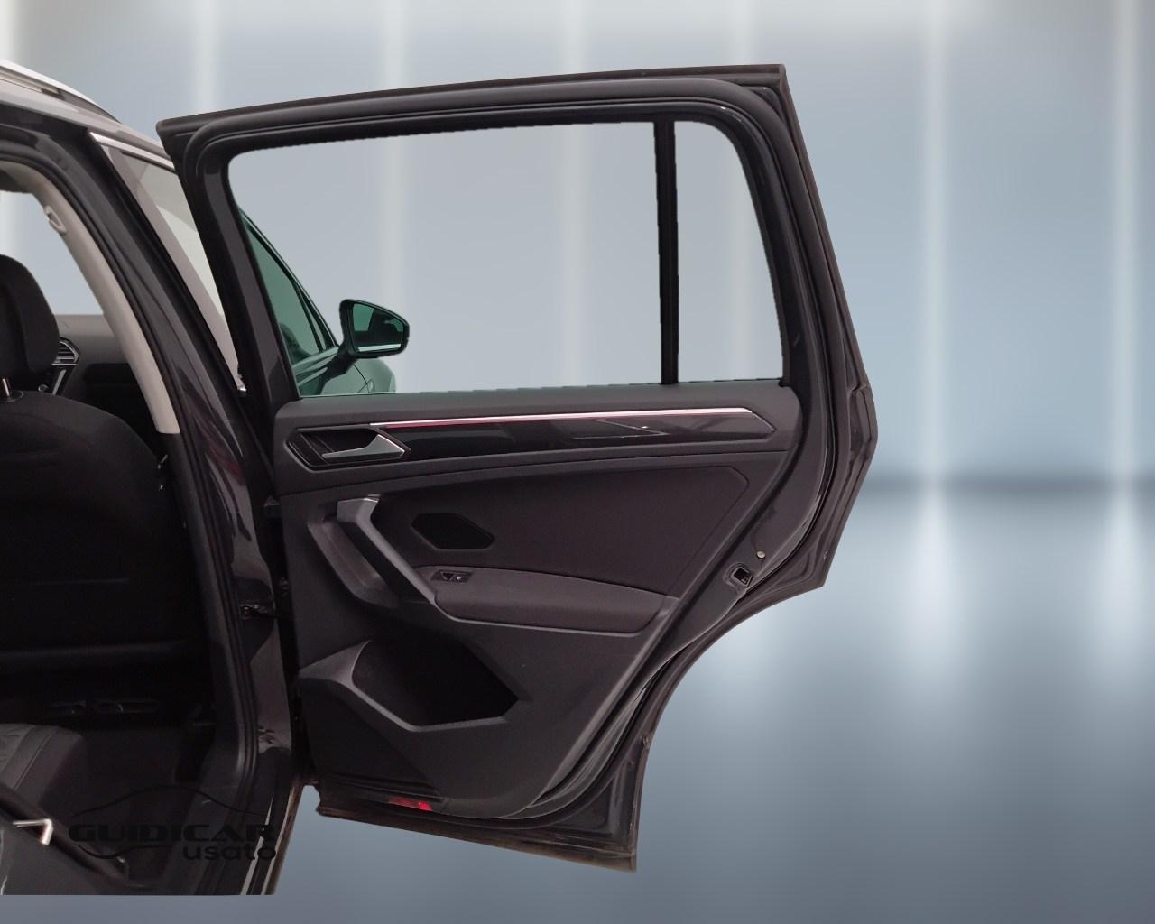 VOLKSWAGEN Tiguan II 2021 - Tiguan 2.0 tdi Life 122cv