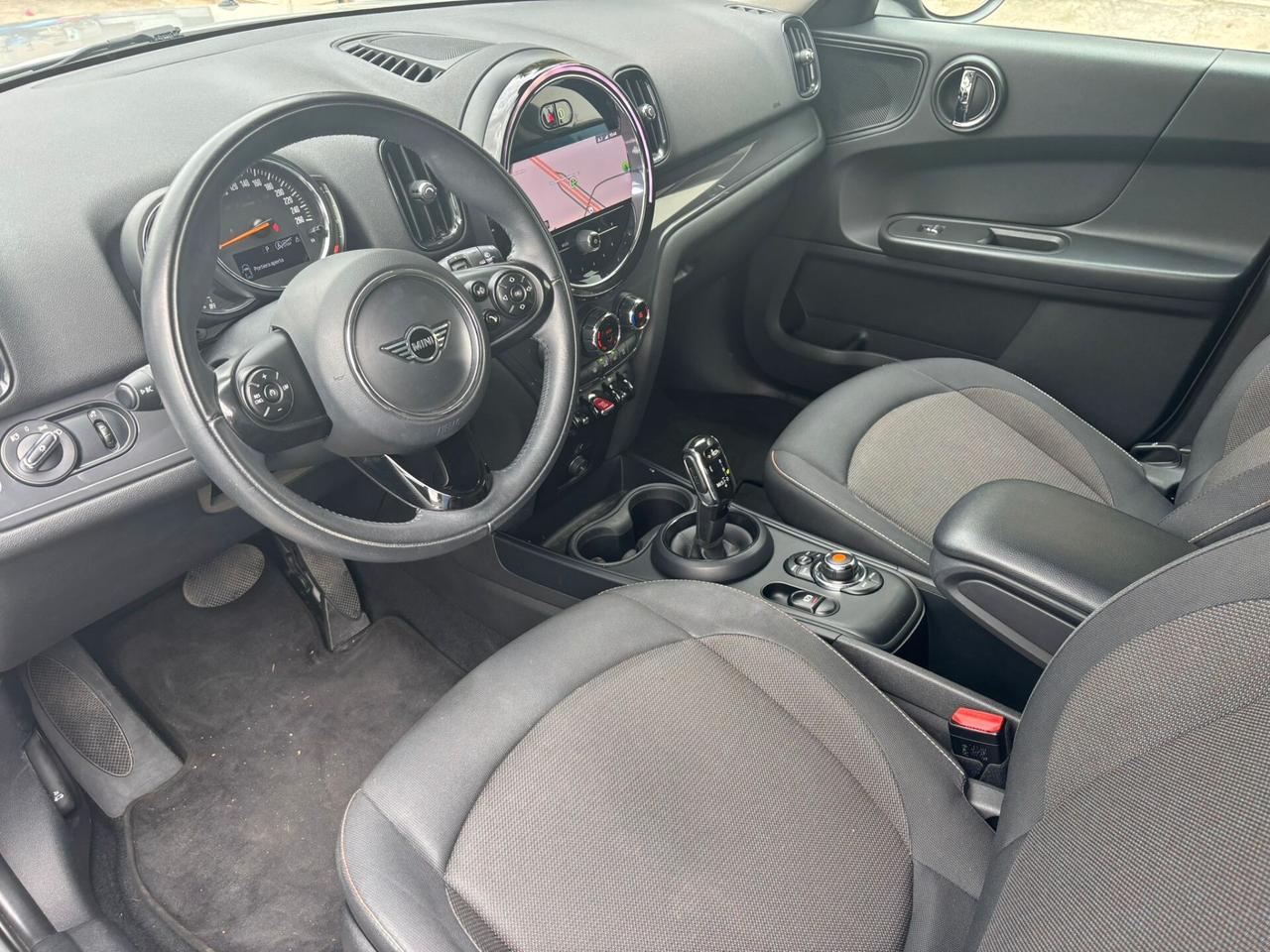 Mini Cooper D Countryman 2.0D