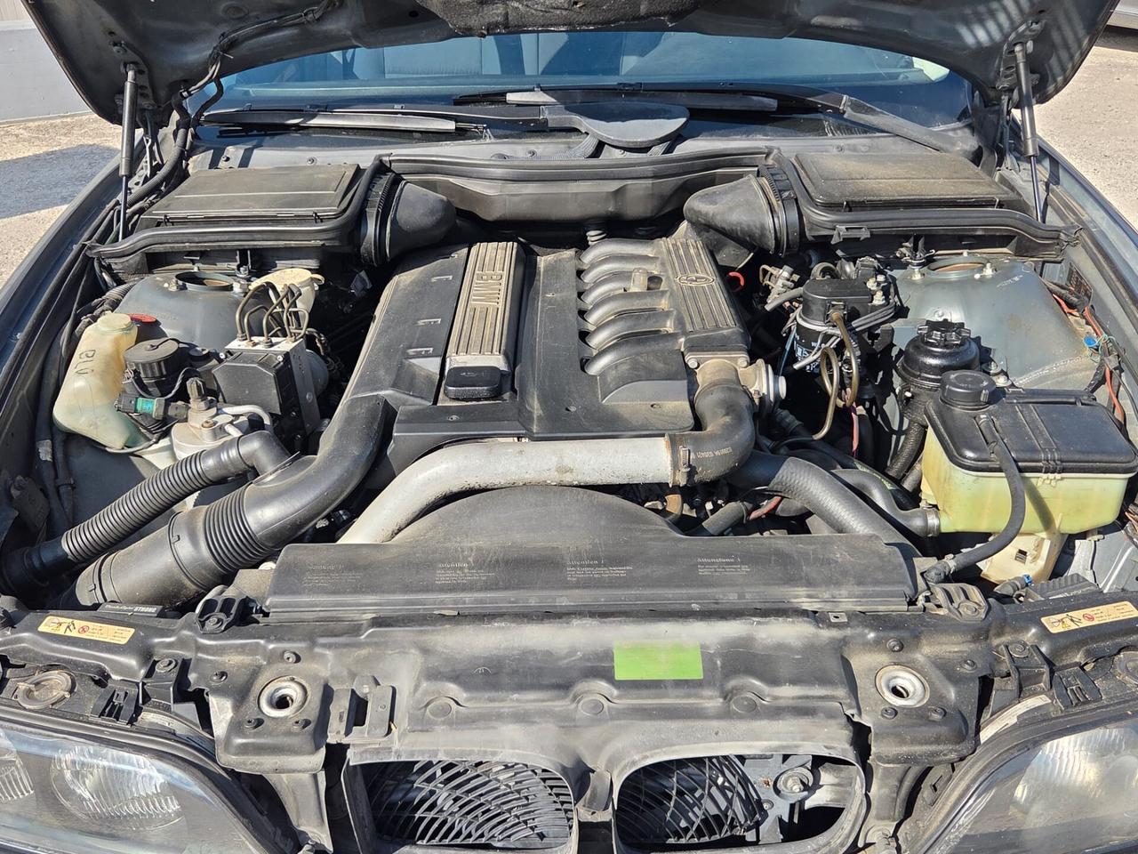 Bmw 525 TDS E39 BERLINA FUTURA -ASI \CRS-