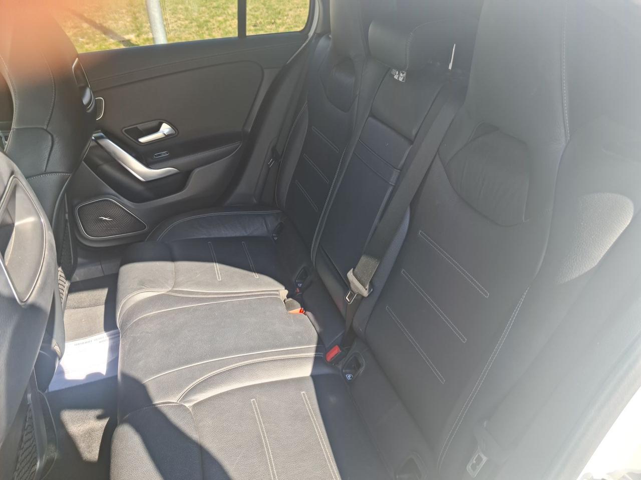Mercedes-Benz A 180 AMG Line Premium #6483
