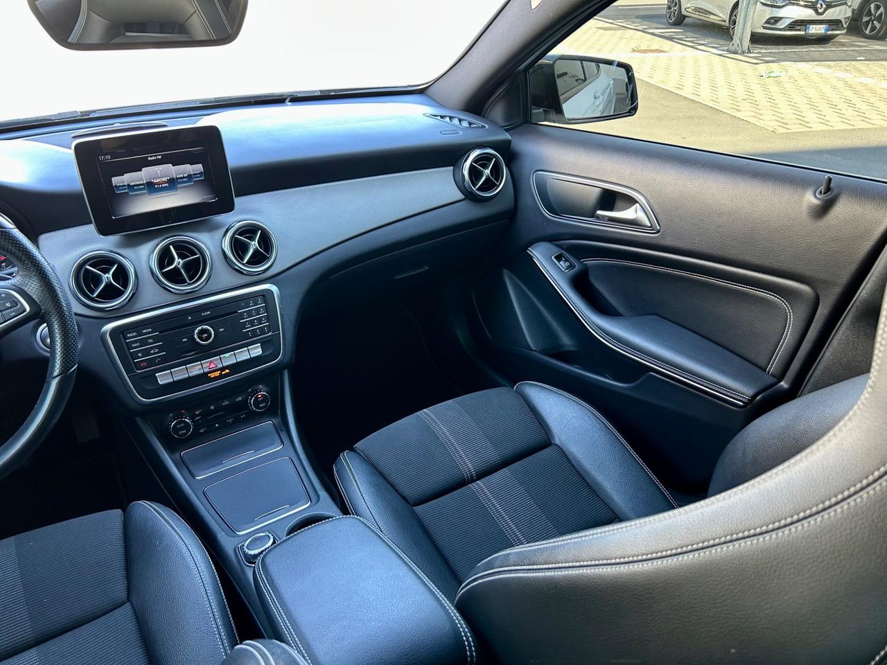Mercedes-benz GLA 200 GLA 200 d Automatic Premium