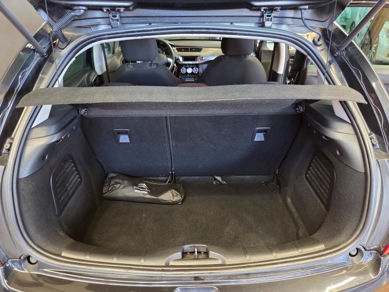 Citroen C3 1.4 vti Exclusive (exclusive style)