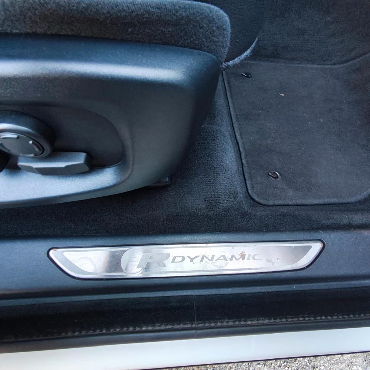 Jaguar E-Pace 2.0D 150 CV AWD aut. R-Dynamic SE