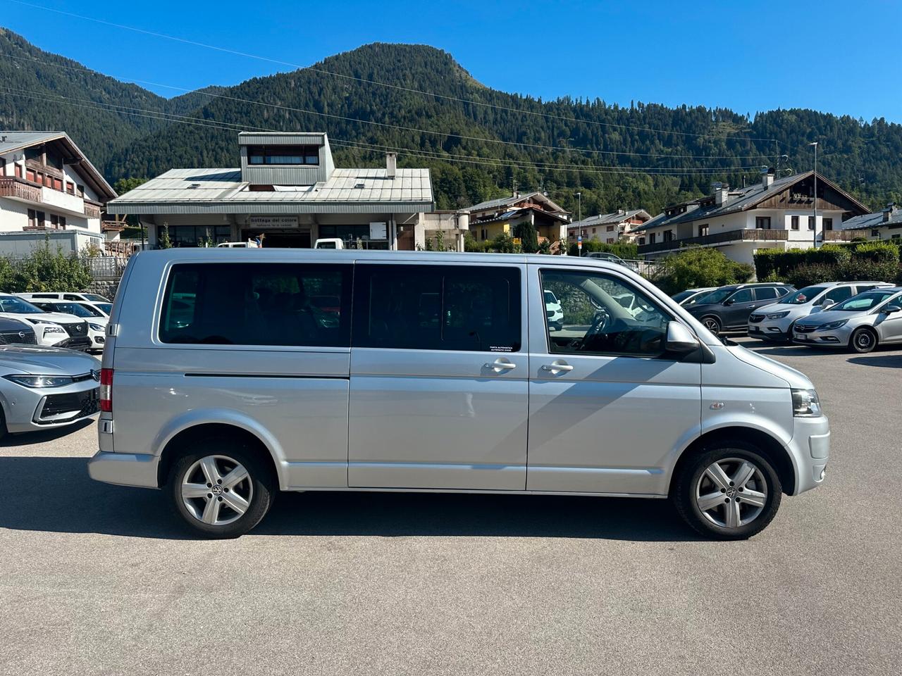 Volkswagen Transporter Caravelle 2.0 BiTDI 180CV DSG PL Comfortline