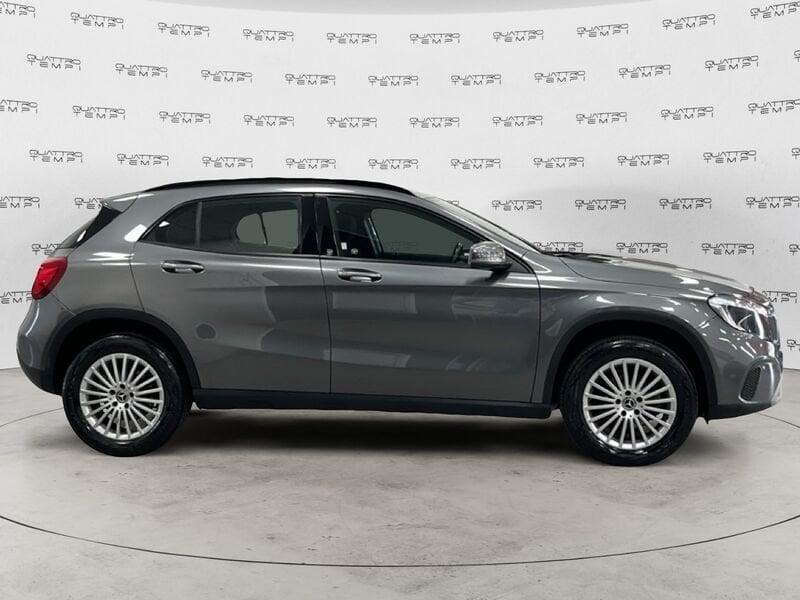 Mercedes-Benz GLA 180 d Business