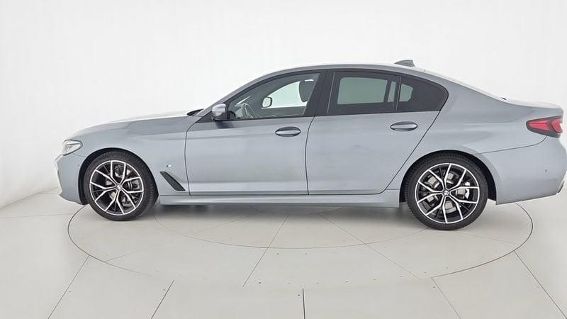 BMW Serie 5 520d 48V Msport