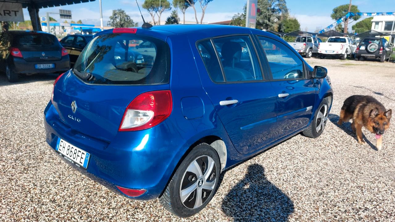 Renault Clio 1.2 16V 5 porte GPL Dynamique