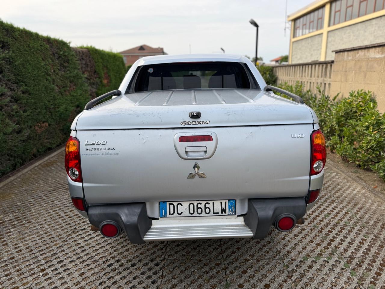 Mitsubishi L200 2.5 DI-D/136CV Double Cab Intense