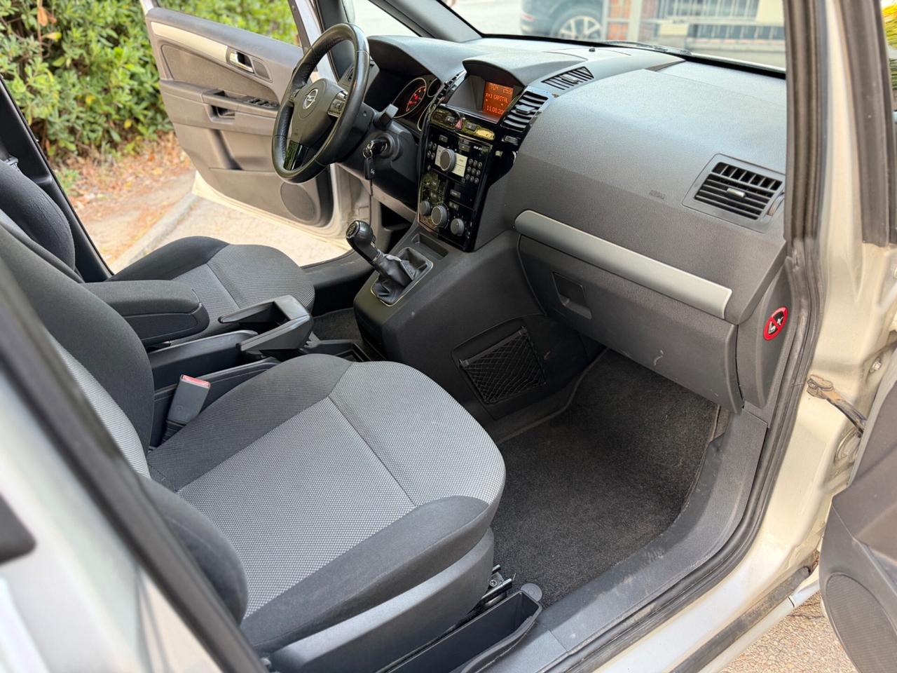Opel Zafira 1.6 16V ecoM 150CV Turbo One