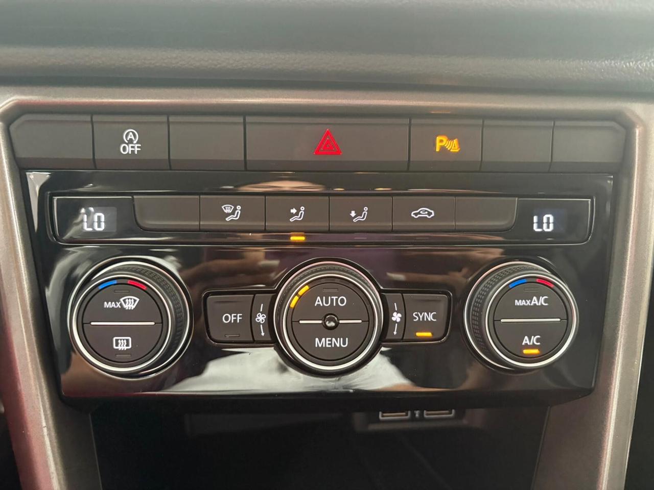 Volkswagen T-Roc 2.0 TDI SCR 150 CV DSG Business BlueMotion Technology