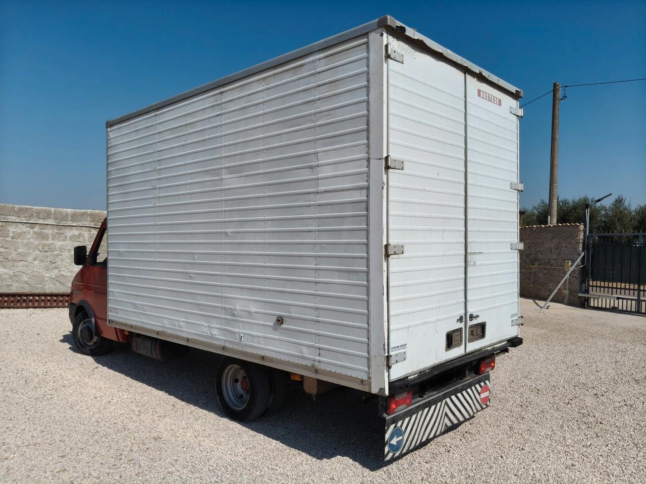 Iveco Daily 35 12 turbo interculer