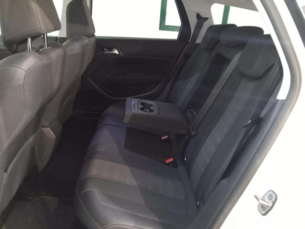 Peugeot 308 BlueHDi 130 S&S SW Active