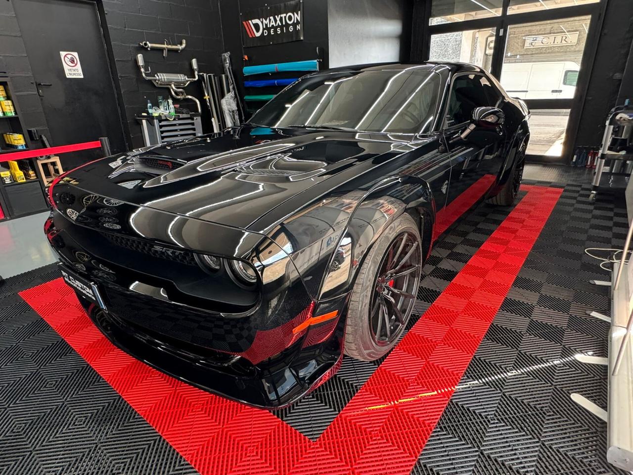 Dodge Challenger SRT HELLCAT 2017