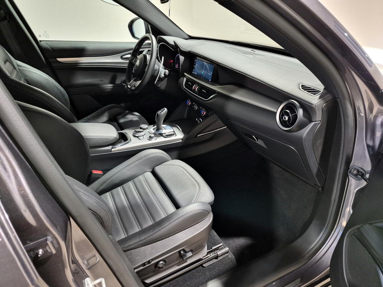 Alfa Romeo Stelvio VELOCE Q4 AT8 2.2 MTJ 210CV TOTAL BLACK C20"