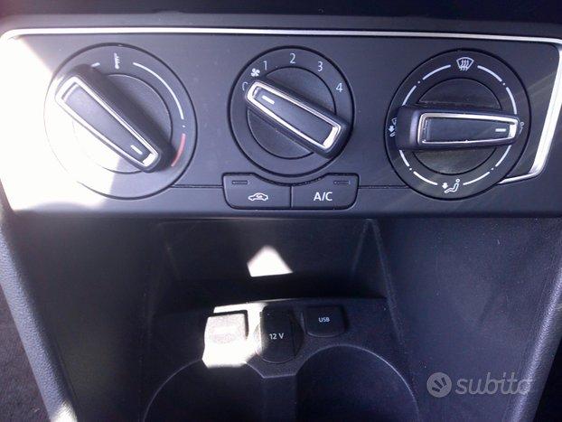 Volkswagen Polo 1.2 benzina 90cv c.aut