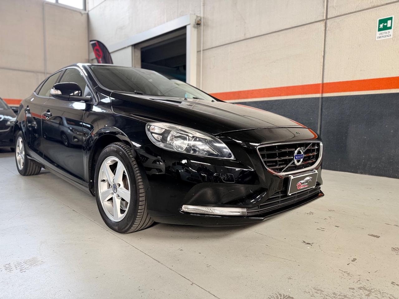 Volvo V40 D3 Kinetic EURO 6B