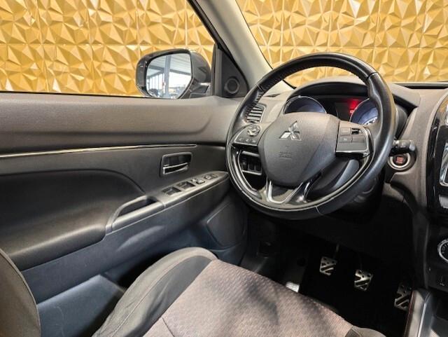 Mitsubishi ASX 1.6 2WD Knight