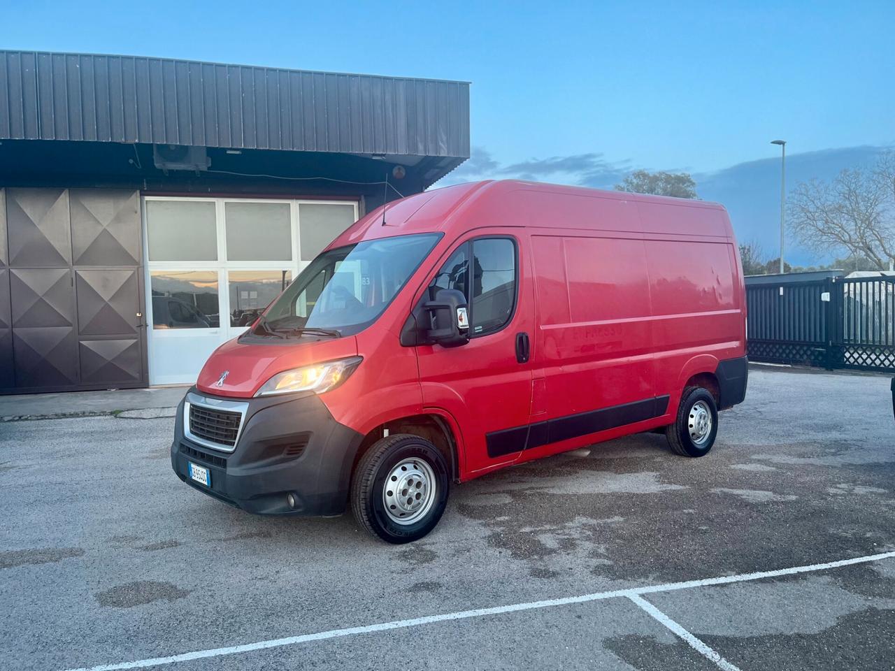 PEUGEOT BOXER 335 L2 H2 2.2 BlueHDi 140 CV * FURGONE
