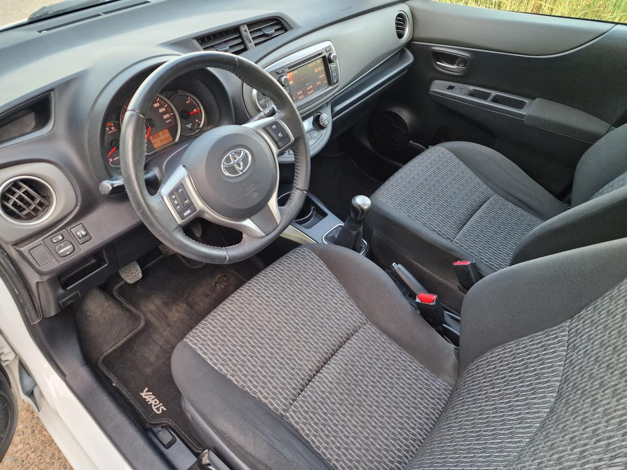 Toyota Yaris 1.0 5p 84000km