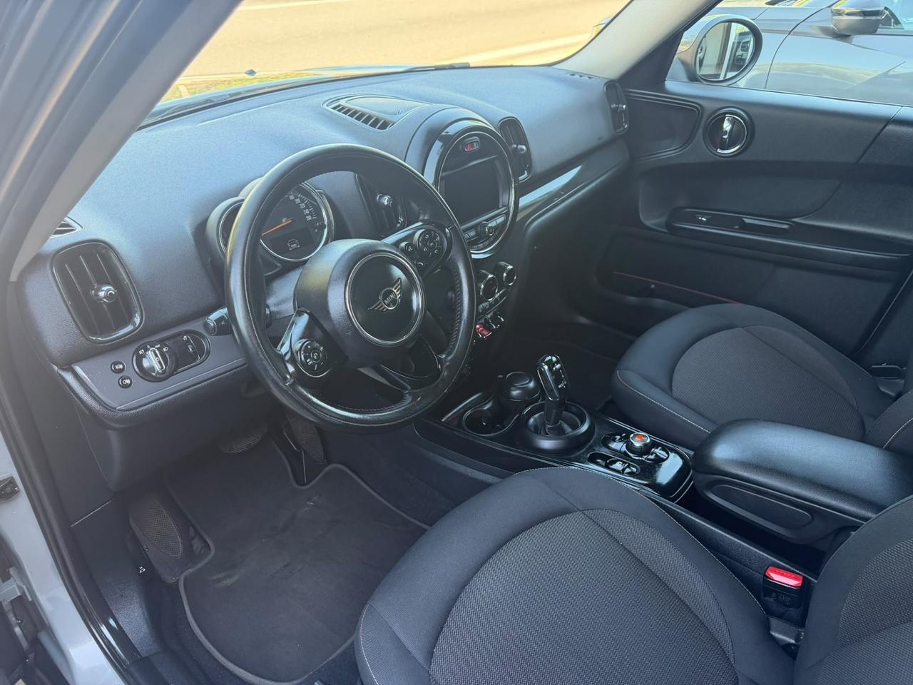 Mini Cooper D Countryman 1.5 One Hype