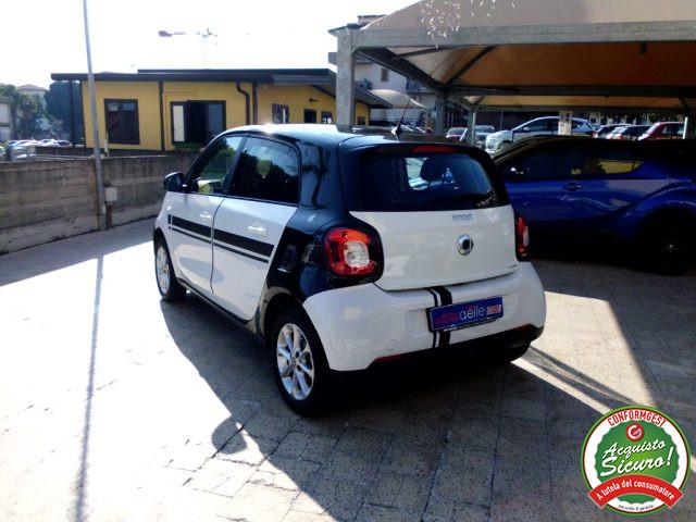 SMART ForFour 70 1.0 Passion