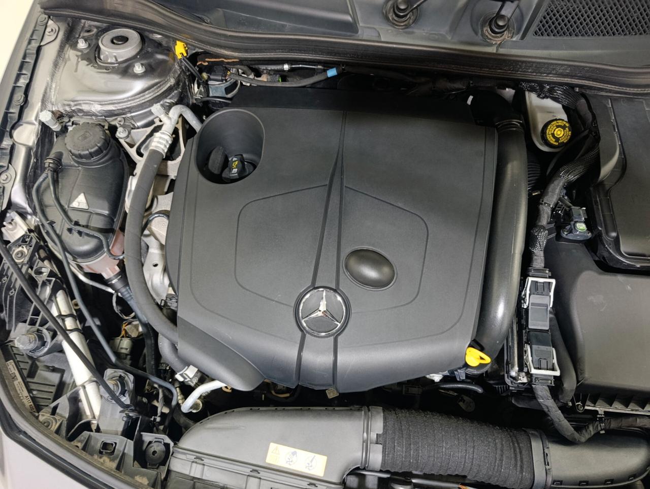 Mercedes-benz CLA 200 d S.W. Automatic Premium